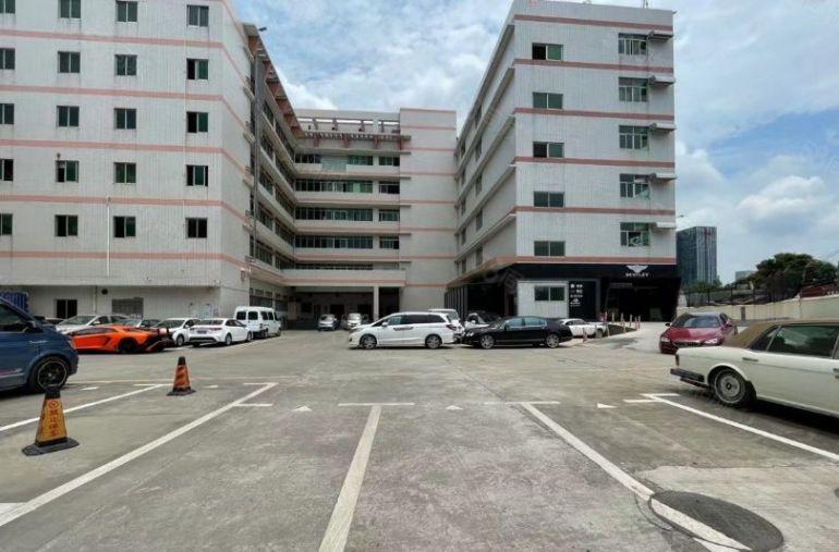 南山西丽 楼上仓库420平米 低价出租可分租