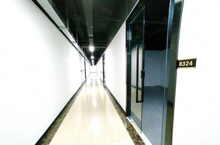 西丽阳光工业区 独立户型235平米 现成装修出租