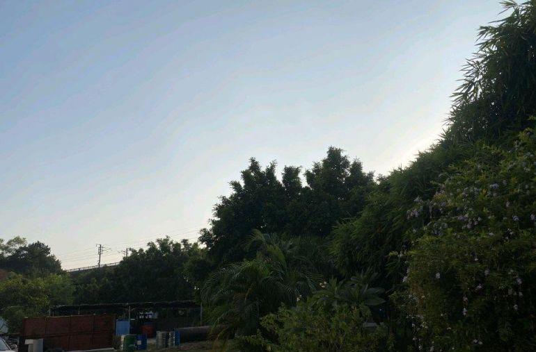 自用厂房分租，环境优美位置临近高速