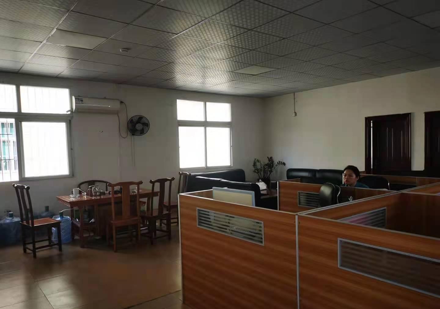 出租坑梓14号线地铁口厂房20元/平方米（整层650平方）