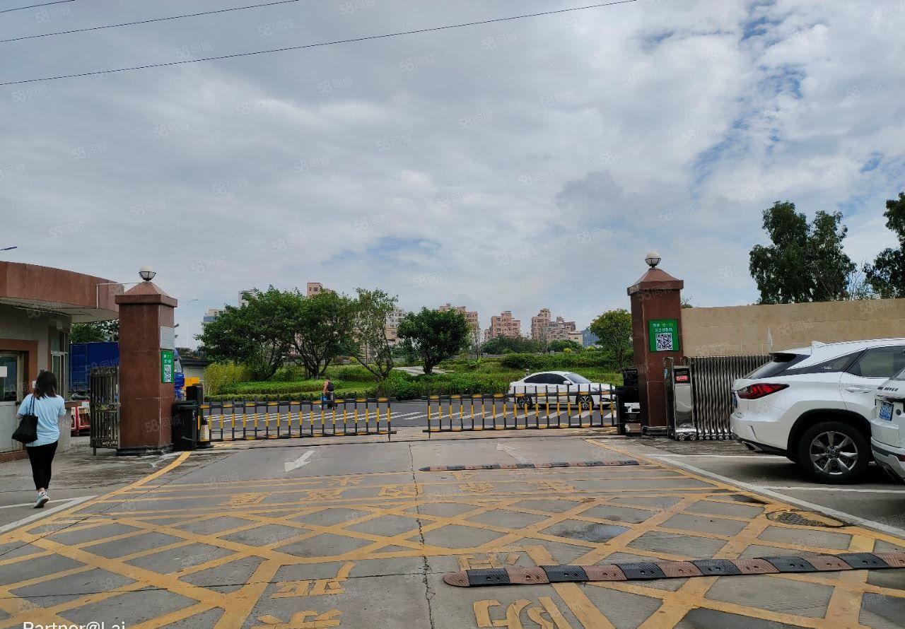 松岗洋涌工业区原房东红本厂房二楼整层1727平格局方正好招工