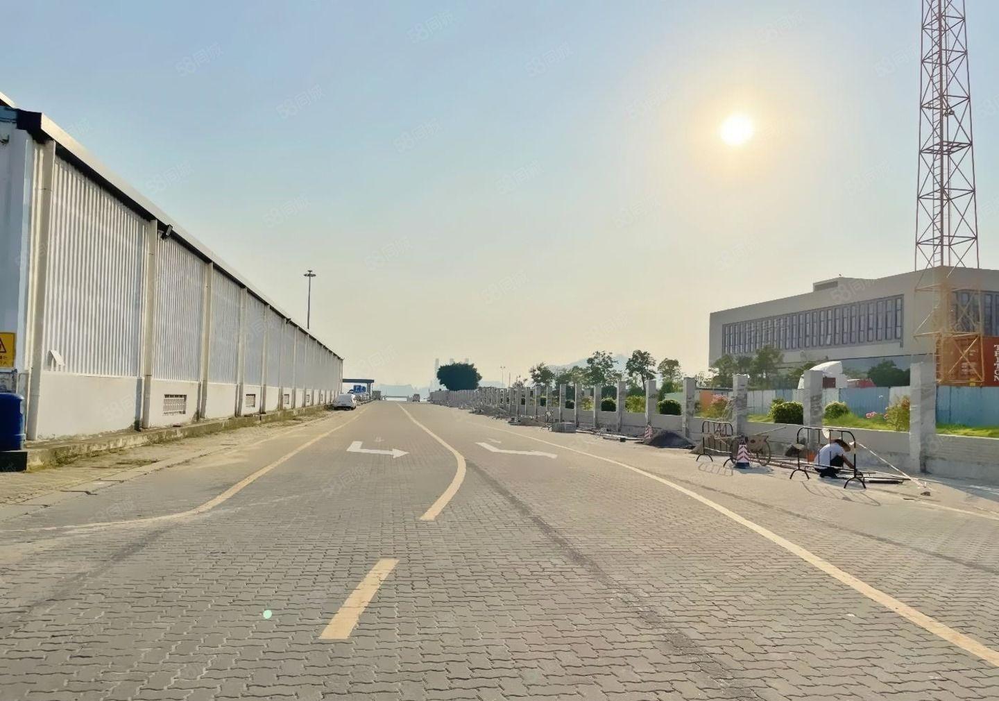 前海蛇口港高标准单一层仓库 2250平方 行业不限价格好谈