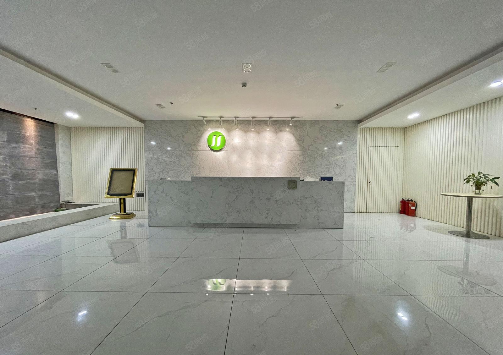 南山西丽整层1600平 带60万豪装 三面采光 使用率85