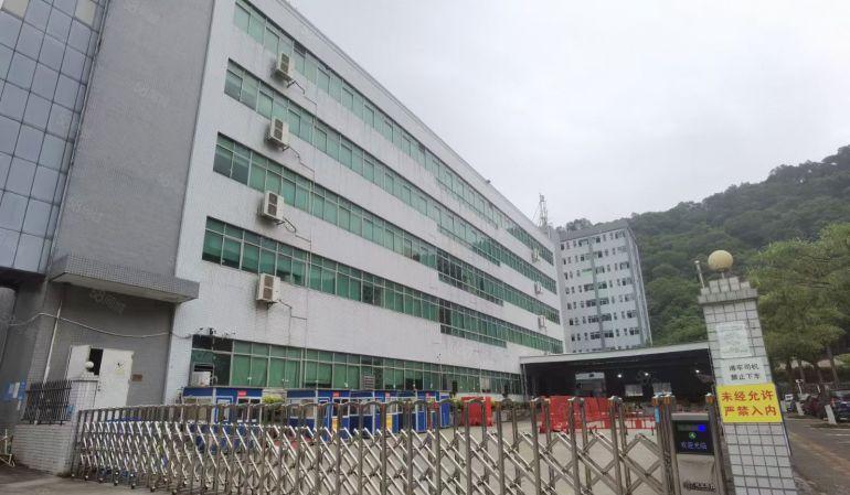 石岩汽车站村委独院厂房8290平无公摊实际面积可分租带平台