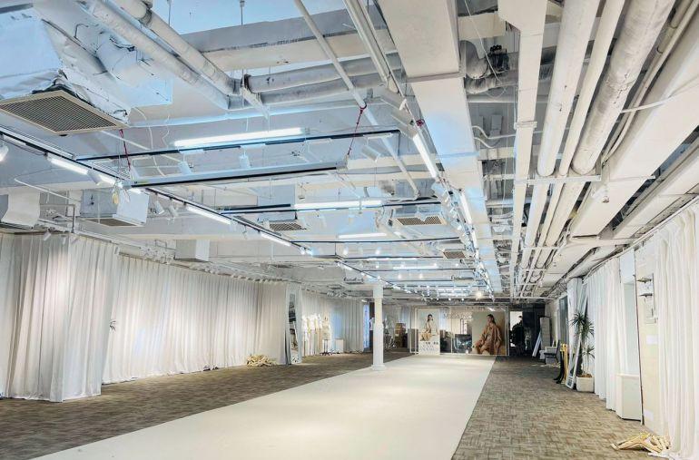 南山现成服装会所展厅办公接待大露台