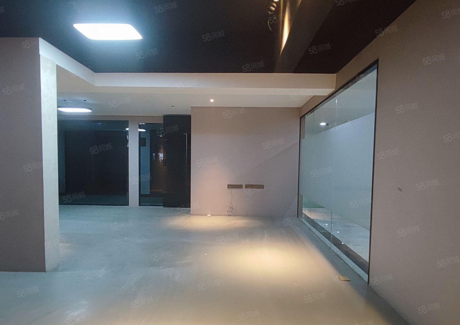 深大站 金汇球大厦600平精装 租金40元 适合研发电商仓库