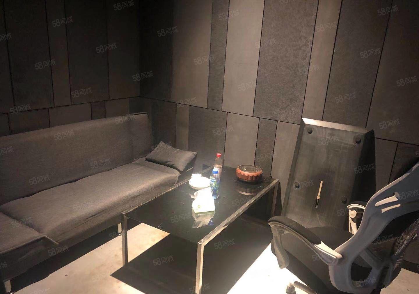 一层大面积单价低可整租分租适合各种行业！近地铁口好停车