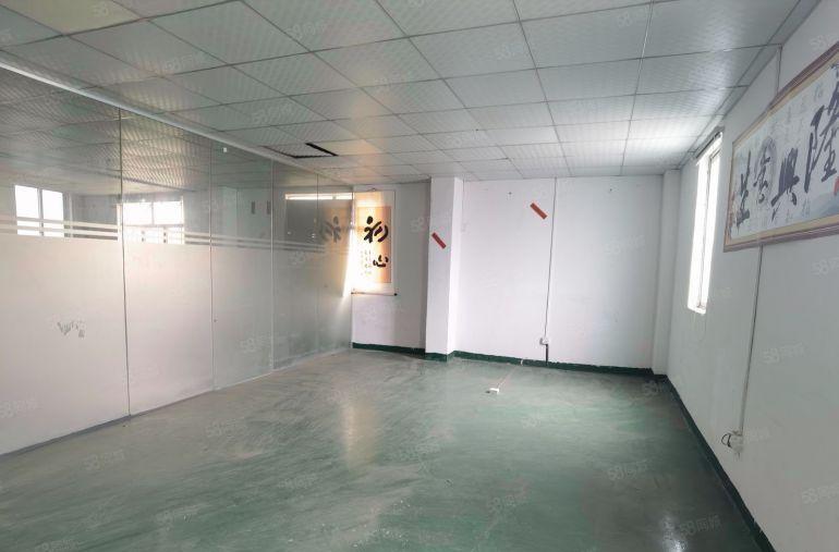 5元博罗龙门原房东楼上标准厂房1000平，现成办公室