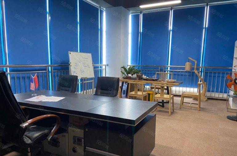 龙岗新生新出一楼二楼各1200平带现成装修厂房出租大小可分租