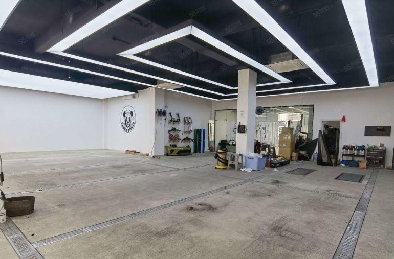 西丽地铁口479平汽车美容店出租 无转让费 可分租