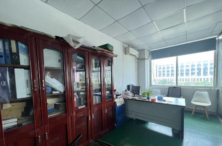 32元起西丽地铁口楼上800平精装修厂房出租仓库出租大小分租