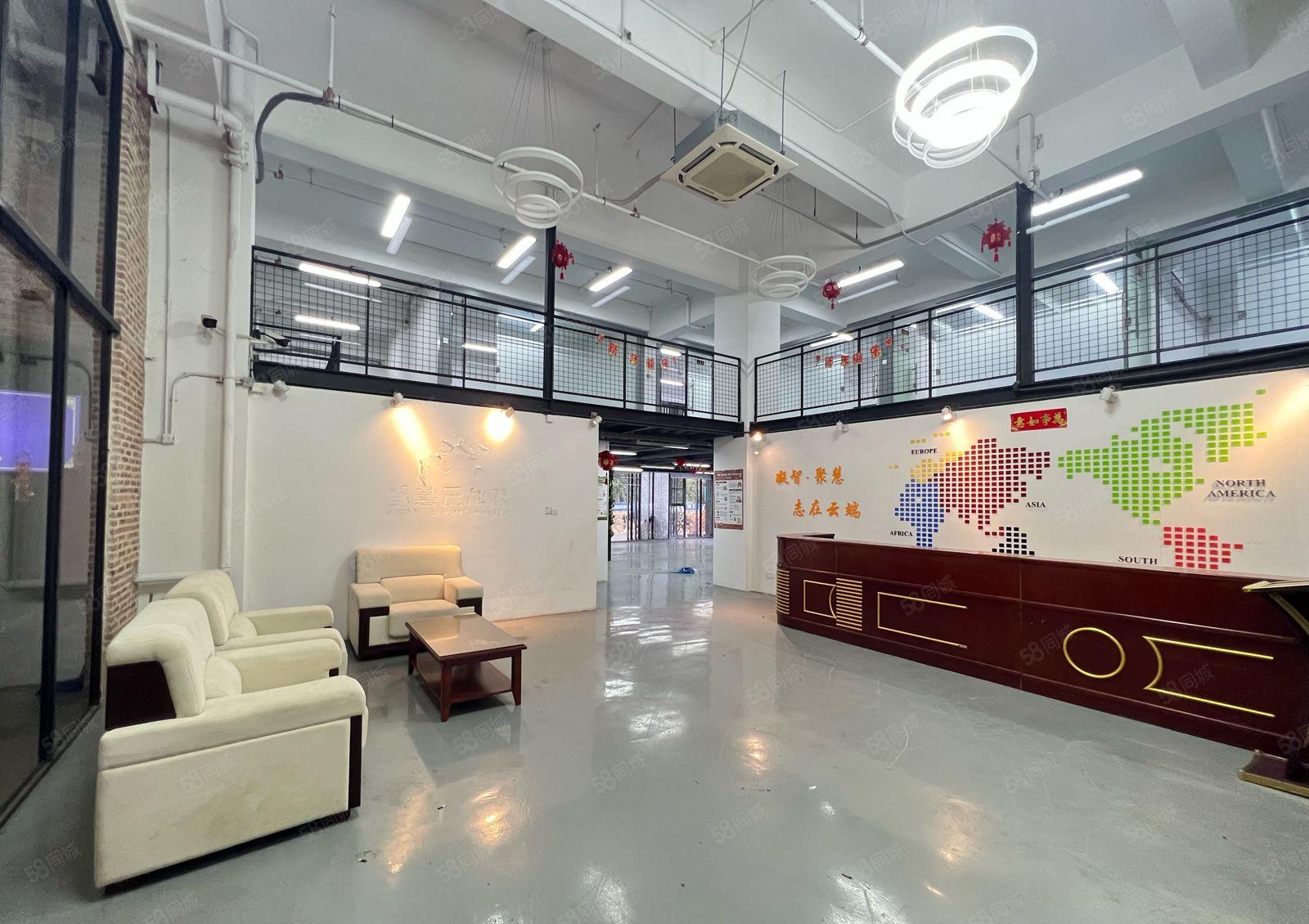 西丽一楼复式695平精装带空调 适合文创办公 已空置 可看房