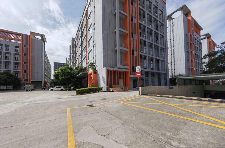 西丽阳光工业区原房东红本独栋厂房2万平实际面积出租 可分租