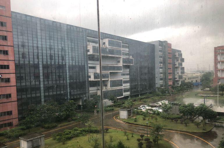 100平起分租深圳罗湖新出原房东2000平精装修厂房出租