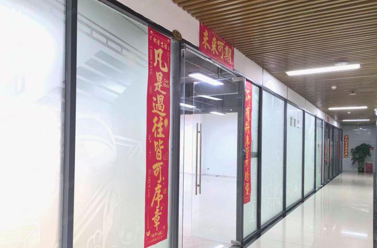 西丽精装办公厂房出租，拎包即可办公，面积大小均有