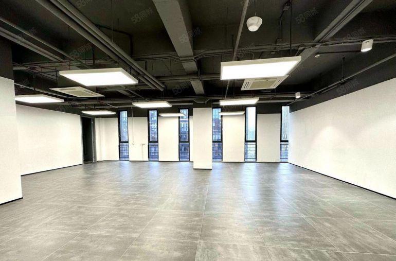 南山科技园地铁口200平400平600平2000平可定制装修