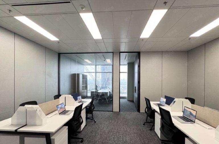 50平起租南山科技园地铁口楼上200平豪华装修厂房办公室出租