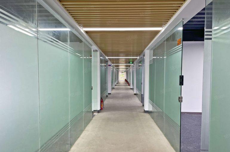 南山西丽 75平到1000平精装办公室 33元一平方