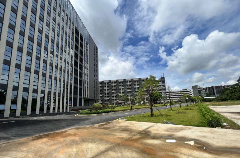 南山西丽精装修办公室仓库厂房出租100平至5000平分租一楼