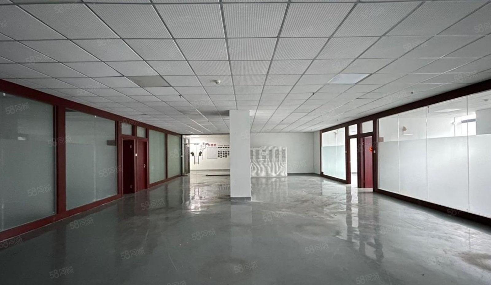 深大站 整层业主直租1275平 租金65元 八成使用率