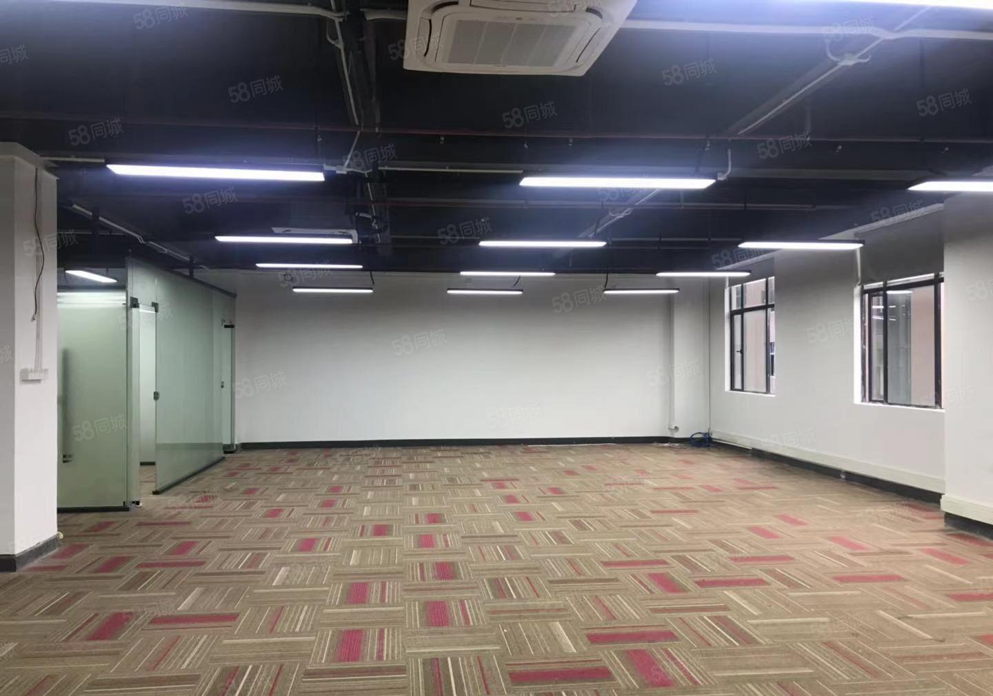 西丽城地铁口大型园区500平出租，货车进出方便