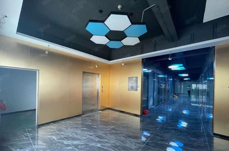 福田保税区厂房出租200至7000平，办公仓库大小面积可分租