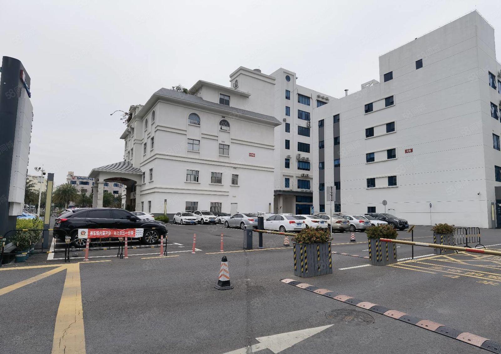 无尘车间！石岩塘头高速口原房东出租1400平带装修厂房！