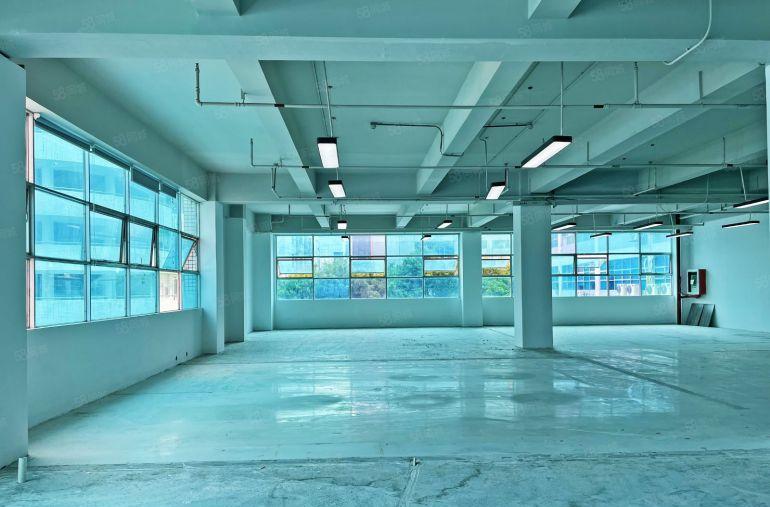 西丽13号地铁沿线 500平至4000平 租金便宜 使用率高