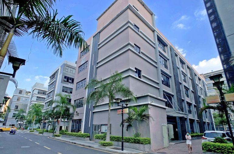 南山整栋  5600平方  企业总部选地