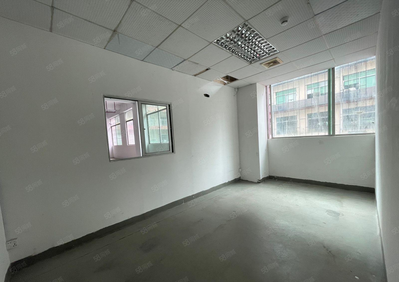 南山西丽，工厂一楼1900平7米高，可分租，适合各行各业
