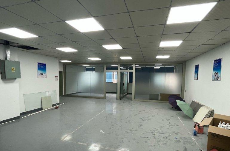 联创科技园厂房办公室出租/拎包即住停车位充足/李朗高速路口