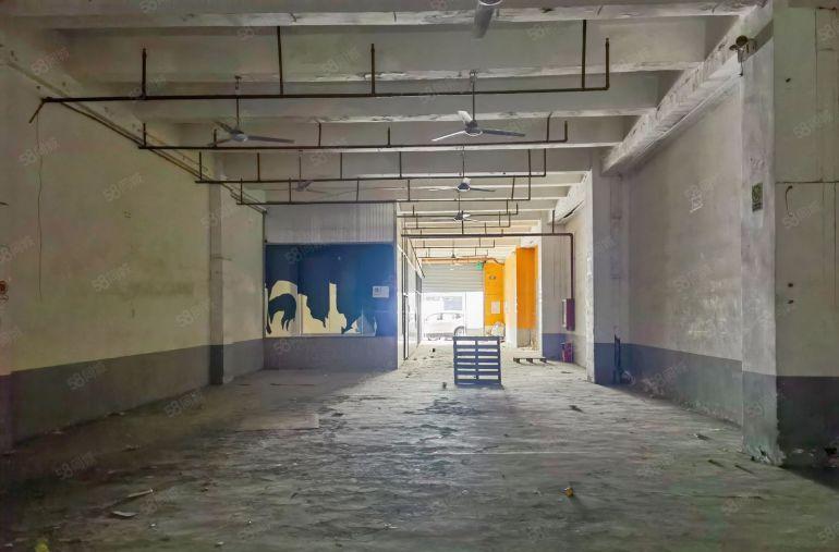 南海大道 南油 园区一楼红本厂房1700平 层高5米 可分租