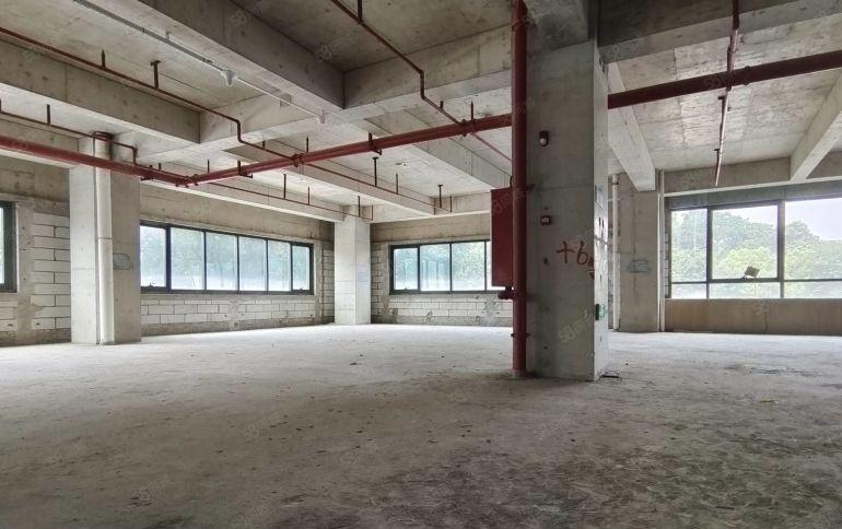 一楼门面153加二楼1800平红本临街厂房适合医药科研展