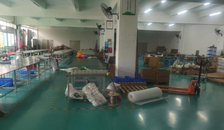 LED灯具生产加工销售行业优先分租