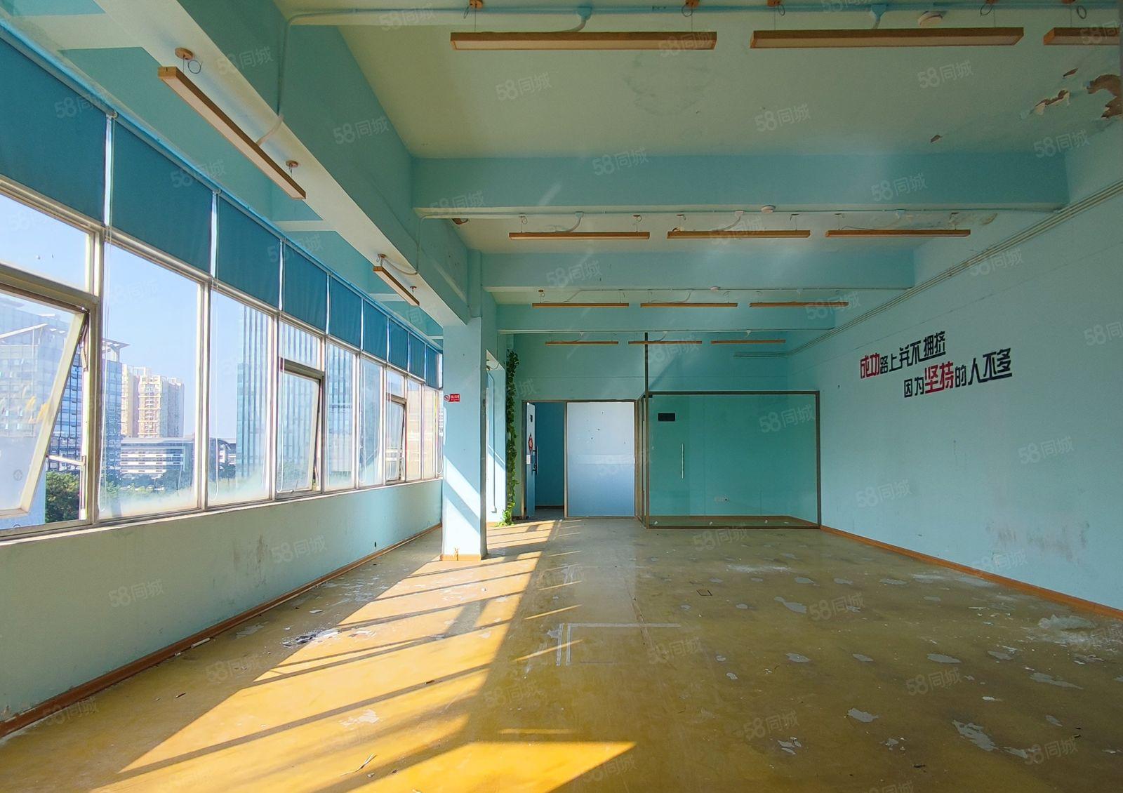 科技园深大站 麻雀岭200平 租55元 可上下水 行业不限