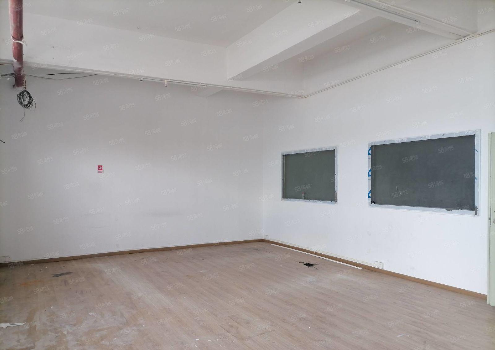 南山海润超大型体育园区高层200平厂房仓库招租