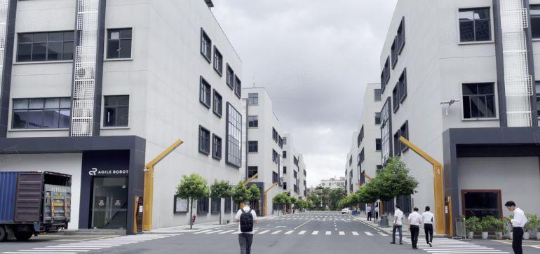 高新企业，租金减半，免租半年，光明研发办公厂房出租200平起