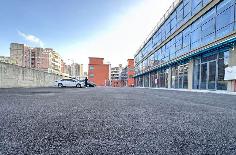 南山区留仙洞创意园3000平精装修办公厂房出租一楼仓库可分租