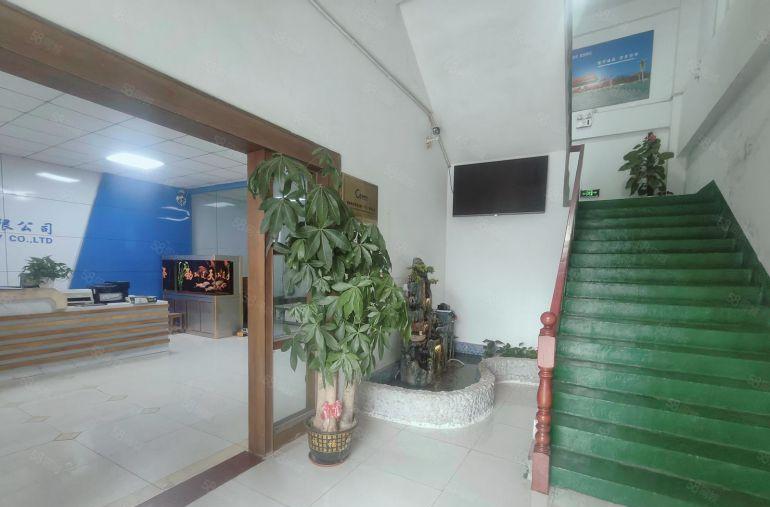 西丽原房东12F2000平带装修厂房出租，可分租