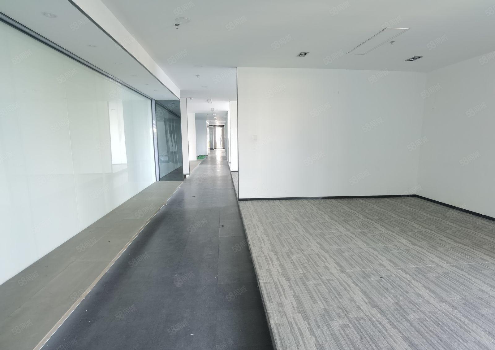 南山科技园带装修红本厂房整层1708平出租，大小可分