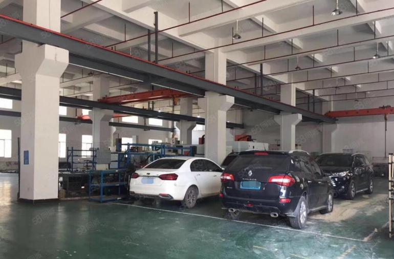 光明公明一楼厂房出租，980平，实面积（现成行车）