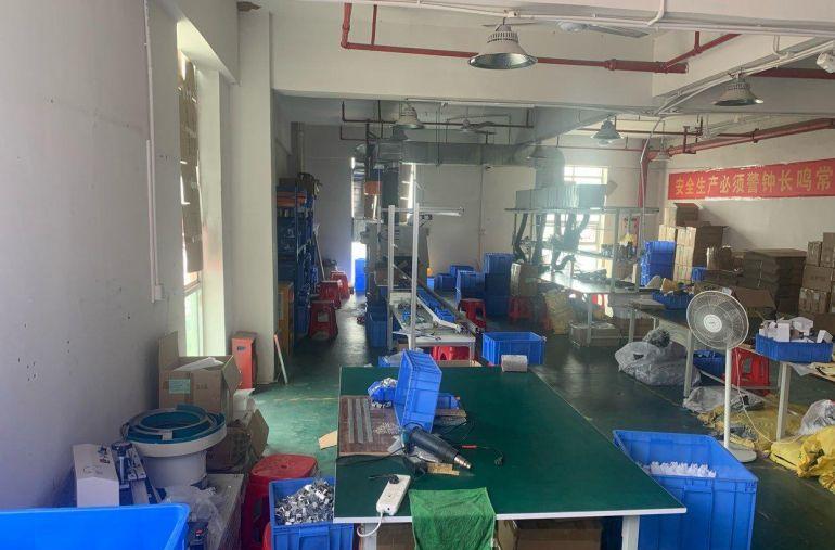 转租深圳市光明区350平小厂房租金低