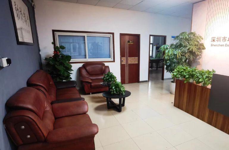 业主出租宝安石岩石龙大道36厂房