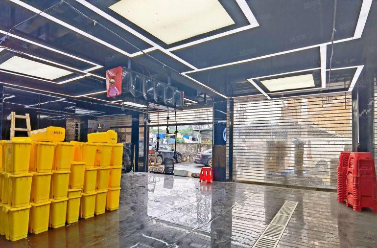 南山西丽 龙珠大道附近 新出园区一楼厂房 现成贴膜店150平
