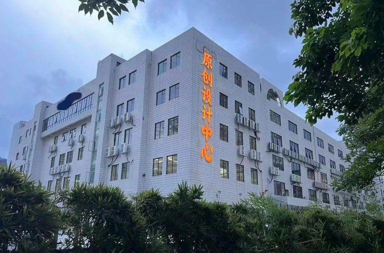 南油服装批发市场厂房出租，适合打版，直播间，电商物流仓库等