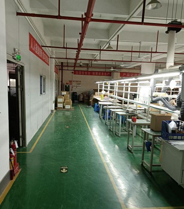 10号地铁口布吉秀峰工业城1000平米厂房办公室分租