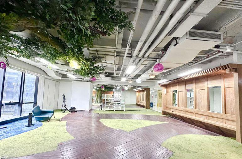 5连层  科技园大型商业综合办公楼11000平   直租