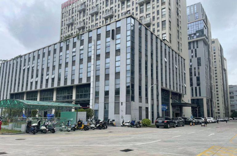 南山科技园新出楼上带精装研发办公场地1180平厂房出租