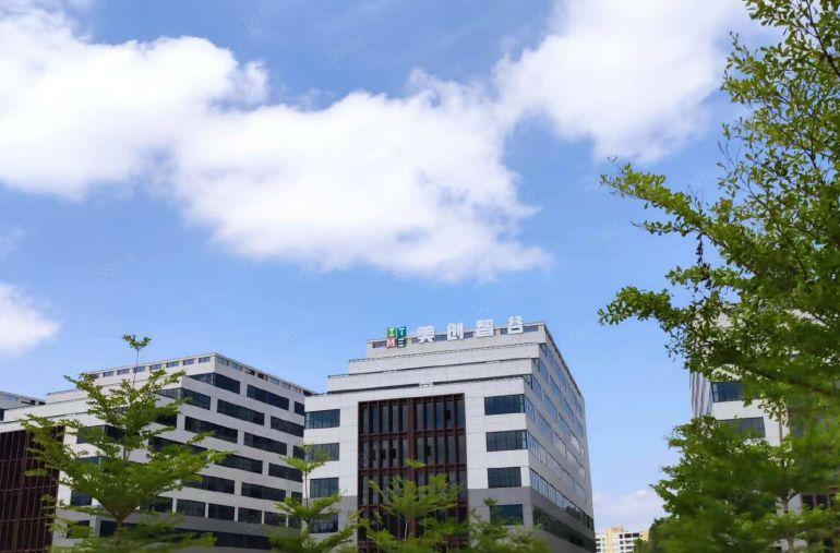 临深高速口，全新红本厂房，8m层高，承重1吨，精装交付