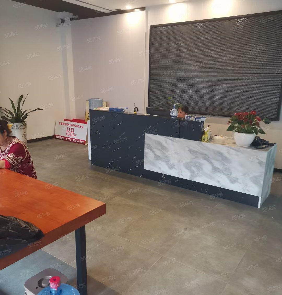 一楼可商业可办公可仓库面积大租金便宜有免费停车位离地铁口近